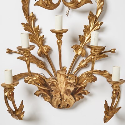 Lot 283 - Pair of Italian Giltwood Seven-Light Sconces