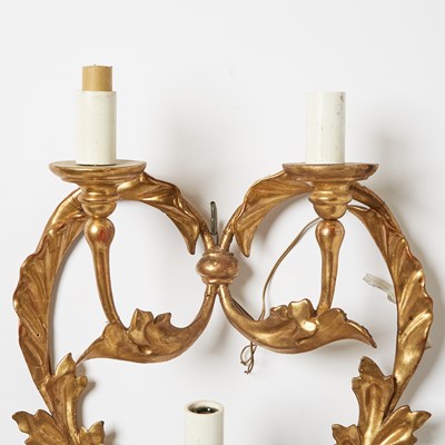 Lot 283 - Pair of Italian Giltwood Seven-Light Sconces