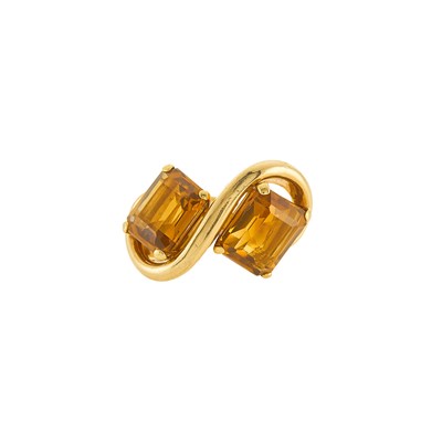 Lot 1072 - Gold and Citrine Ring