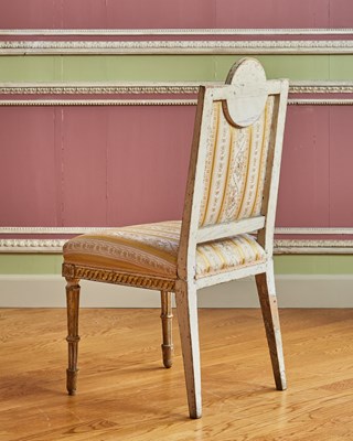 Lot 304 - Italian Neoclassical Painted and Parcel-Gilt Side Chair