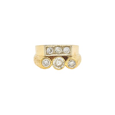 Lot 1030 - Gold Double Band Ring