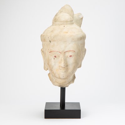 Lot 738 - A Thai or Burmese Alabaster Head of Buddha