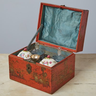 Lot 419 - FRENCH CHINOISERIE DECORATED RED LACQUER LADIES NECESSAIRE WITH MENNECY PORCELAIN