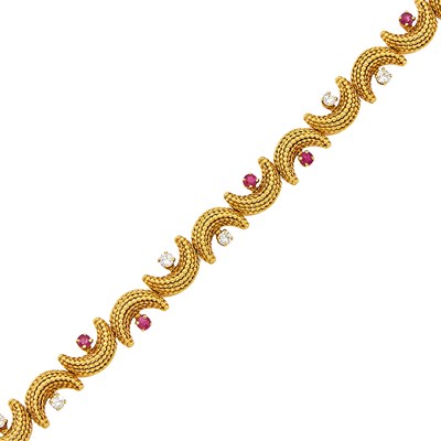 Lot 1040 - Tiffany & Co. Gold, Ruby and Diamond Link Bracelet