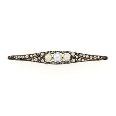 Lot 2214 - Antique Silver, Gold, Pearl and Diamond Bar Brooch