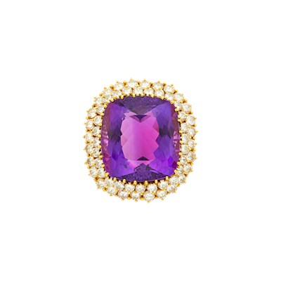 Lot 71 - Gold, Amethyst and Diamond Ring