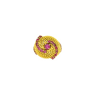 Lot 1043 - Tiffany & Co. Gold and Ruby Ring