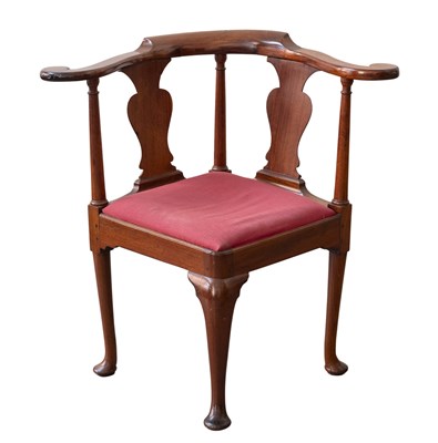 Lot 1060 - Queen Anne Mahogany Corner Chair