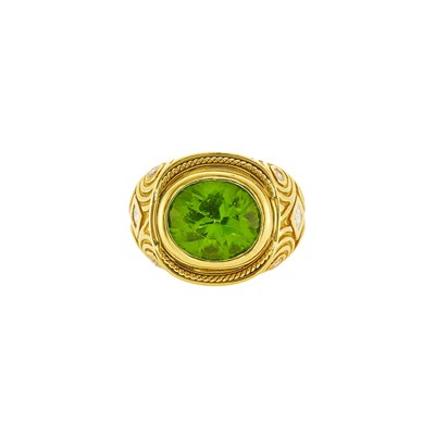 Lot 1059 - Gold, Peridot and Diamond Ring