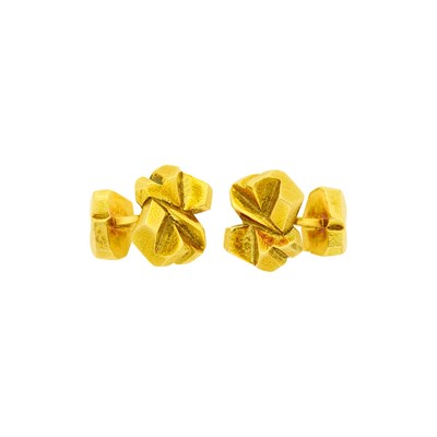 Lot 52 - David Webb Pair of Hammered Gold Abstract Cufflinks