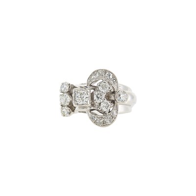 Lot 1114 - White Gold and Diamond Ring