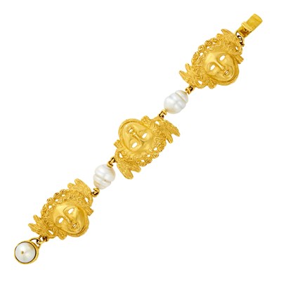 Lot 74 - Tony Duquette Gold and Baroque Cultured Pearl Mask Link Bracelet