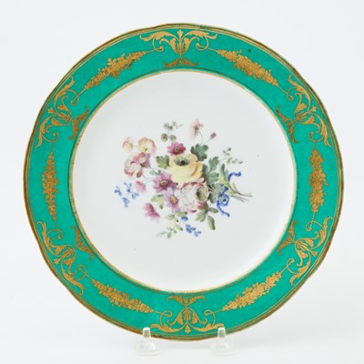 Lot 526 - SEVRES PORCELAIN GREEN-GROUND PLATE (ASSIETTE UNIE)