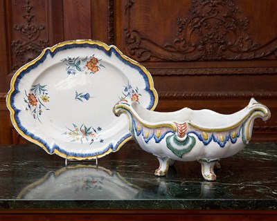 Lot 462 - FRENCH FAIENCE FOOTED TUREEN AND OVAL STAND