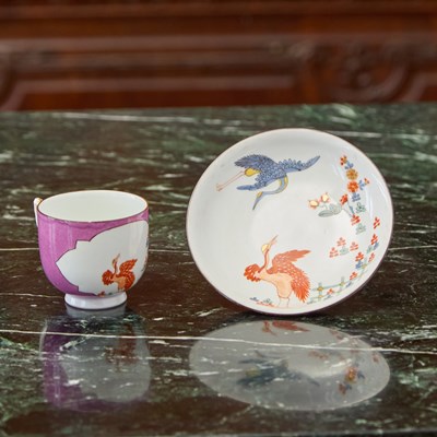 Lot 406 - MEISSEN PORCELAIN KAKIEMON LILAC-GROUND CUP AND SAUCER