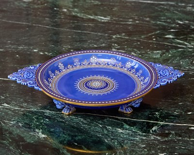 Lot 551 - SEVRES PORCELAIN ‘JEWELED’ COBALT-BLUE GROUND TWO-HANDLED FOOTED TAZZA