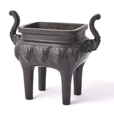 Lot 481 - A Chinese Bronze Incense Burner