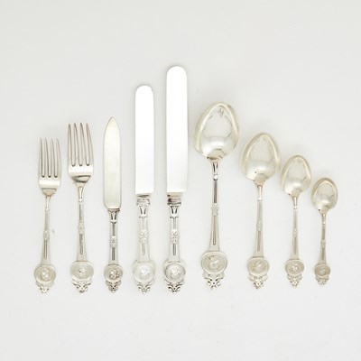 Lot 219 - Gorham Sterling Silver "Medallion" Pattern Flatware Service