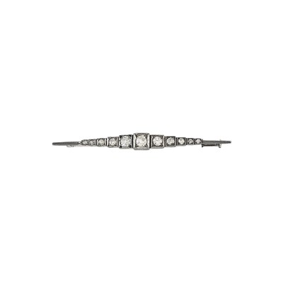 Lot 1089 - Antique Silver, Gold and Brown Diamond Bar Brooch