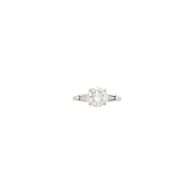 Lot 1234 - Platinum and Diamond Ring