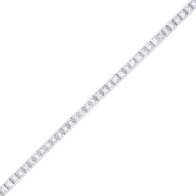 Lot 52 - Platinum and Diamond Straightline Bracelet