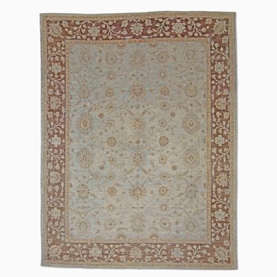 Lot 385 - Indo-Sultanabad Carpet