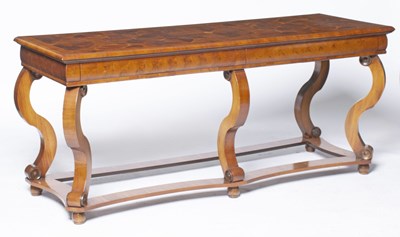 Lot 119 - William and Mary Style Parquetry Inlaid Fruitwood Side Table