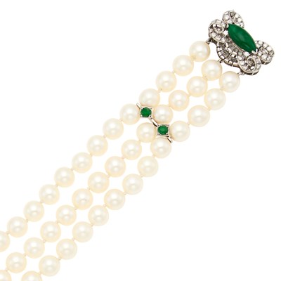 Lot 1119 - Triple Cultured Pearl Bracelet with White Gold, Jade and Diamond Clasp