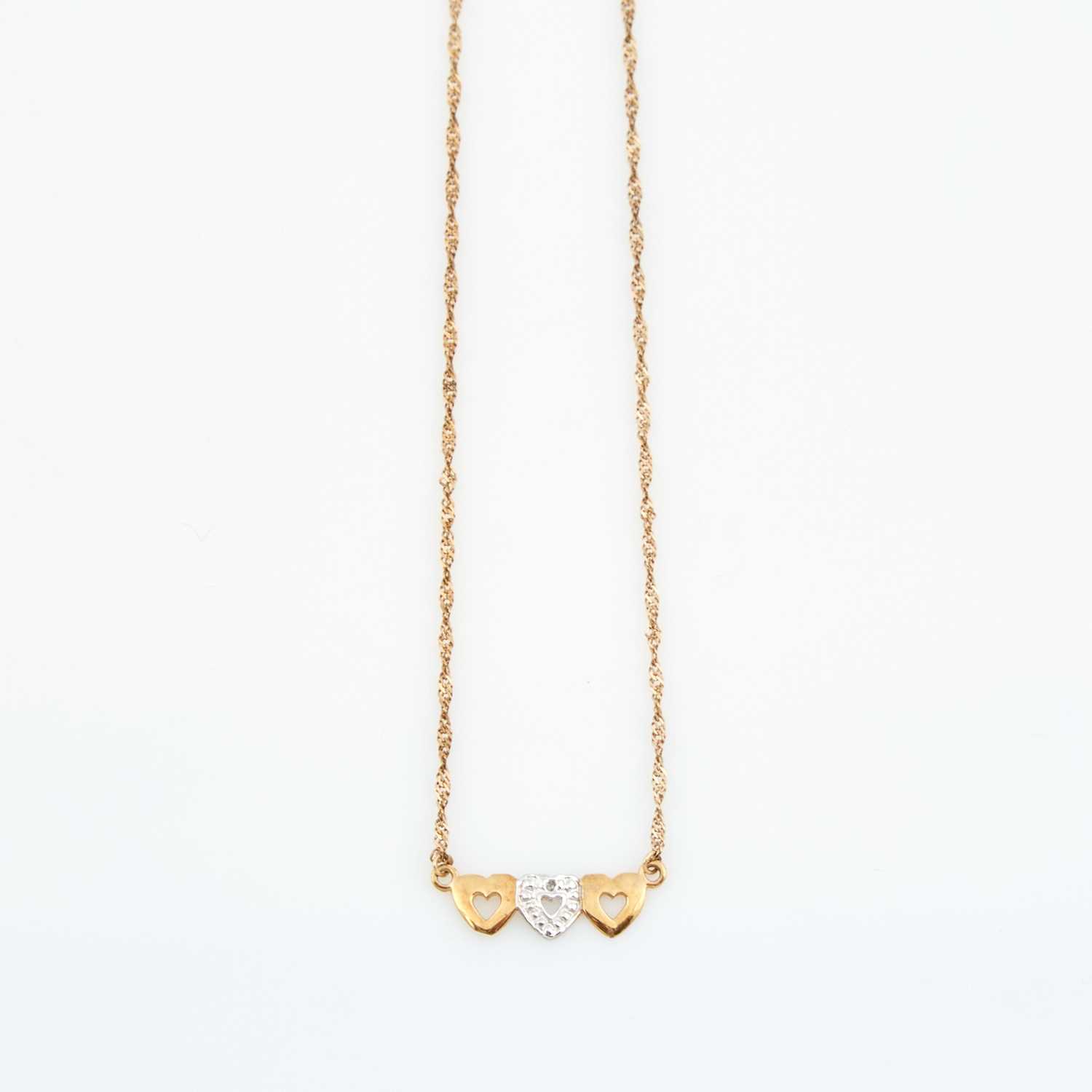 Lot 176 - Gold Necklace and Flexible Bracelet, 10K 1 dwt.