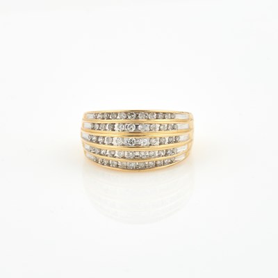 Lot 260 - Diamond Ring, 55 diamonds about 0.50 ct., 14K 3 dwt.