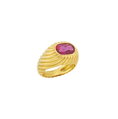Lot 32 - Monture Cartier Gold and Ruby Ring, France