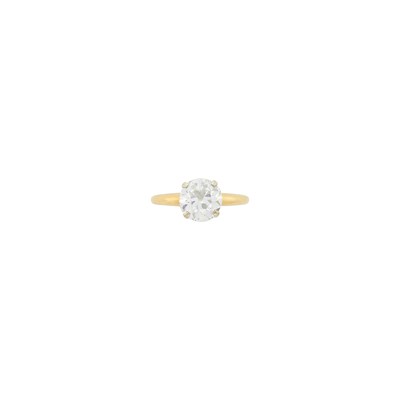 Lot 49 - Gold and Diamond Ring