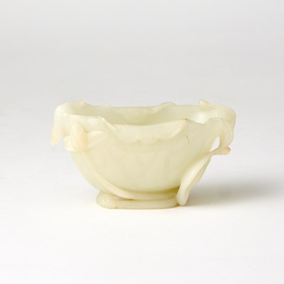 Lot 430 - A Chinese Celadon Jade Brush Washer