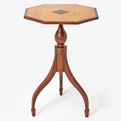 Lot 449 - Federal Inlaid Maple Candlestand