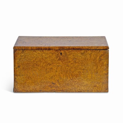 Lot 58 - Burlwood Lift-Top Storage Box