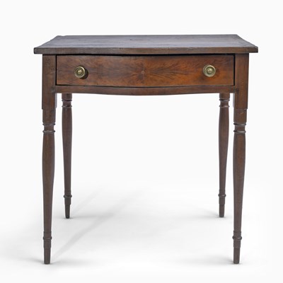 Lot 67 - Federal Walnut and Mahogany Table