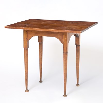 Lot 417 - Pine and Maple Tap Table