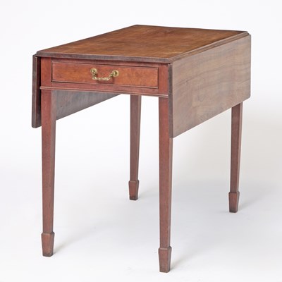 Lot 440 - Federal Mahogany Pembroke Table