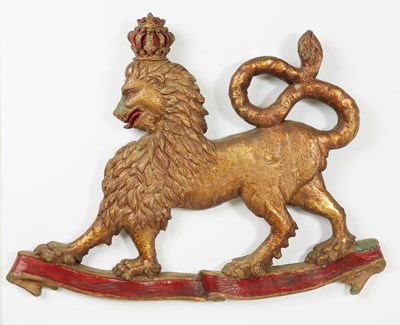 Lot 198 - Painted and Parcel Gilt Lion Wall Plaque