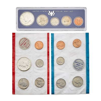 Lot 148 - United States Mint Set Holding