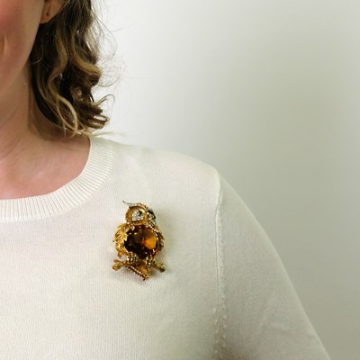 Lot 74 - Two-Color Gold, Citrine, Cabochon Emerald and Diamond Owl Clip-Brooch