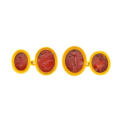 Lot 37 - Pair of Antique Gold and Carnelian Intaglio Cufflinks