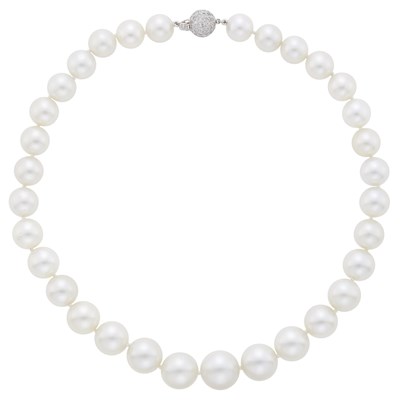 Lot 53 - South Sea Cultured Pearl Necklace with White Gold and Diamond Ball Clasp