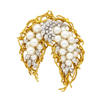 Lot 139 - Two-Color Gold, Cultured Pearl and Diamond Brooch