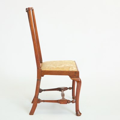 Lot 122 - George I Walnut Banister Back Side Chair