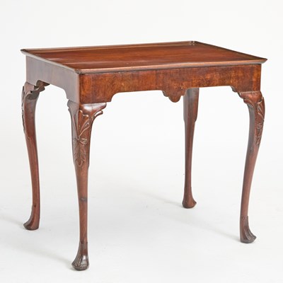 Lot 697 - Irish George II Mahogany Tea Table