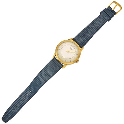 Lot 1187 - Longines Gold Wristwatch