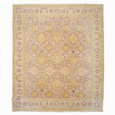 Lot 446 - Agra-Style Carpet