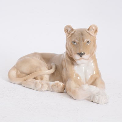 Lot 275 - Royal Copenhagen Porcelain Lion Figure