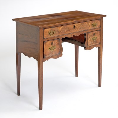 Lot 145 - George III Mahogany Dressing Table